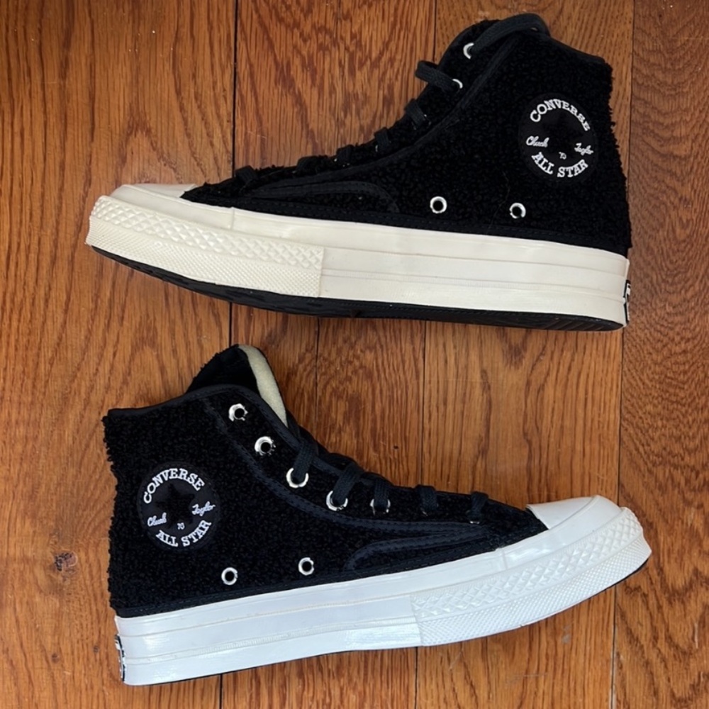 NWOT Converse Chuck Taylor All Star Black and White Fuzzy High-Tops Size 6.5